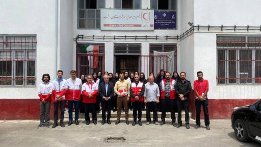 عکس جمعیت هلال احمر شهرستان رشت