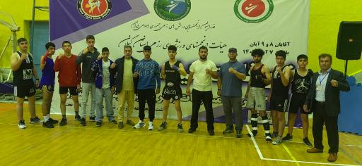 عکس باشگاه شیرود بزرگی