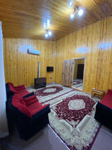 عکس ویلاچوبی علی کاظمی