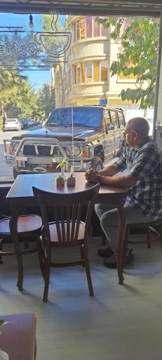 عکس کافه سافاری 