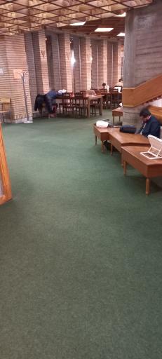 عکس کتابخانه آیت الله خویی