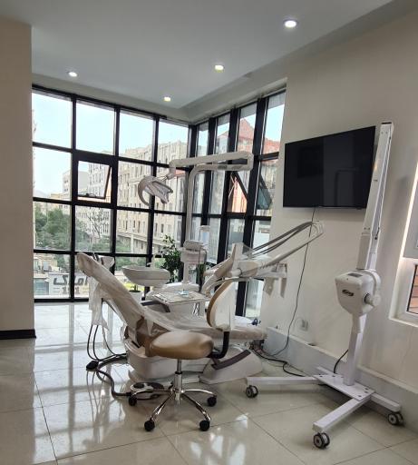 عکس دندانپزشکی دکتر سپیده بیات