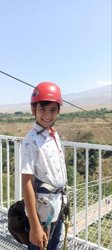 عکس زیپ لاین پل معلق مشگین شهر