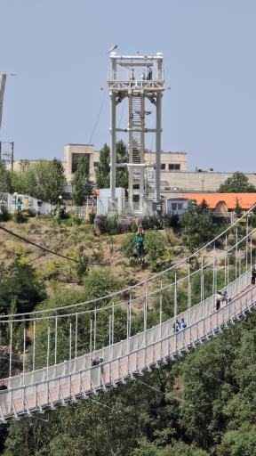 عکس زیپ لاین پل معلق مشگین شهر