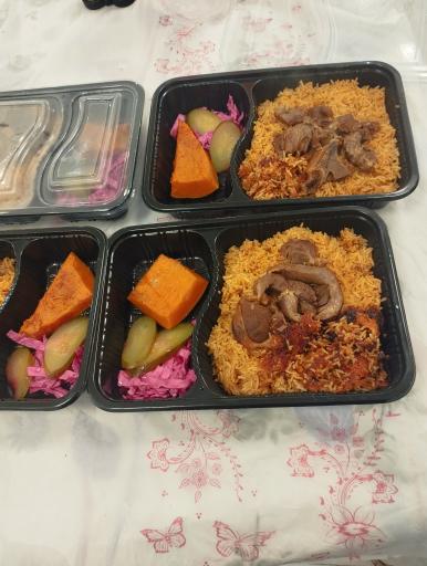 عکس رستوران و بیرون برقزل