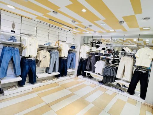 عکس پوشاک جین وست