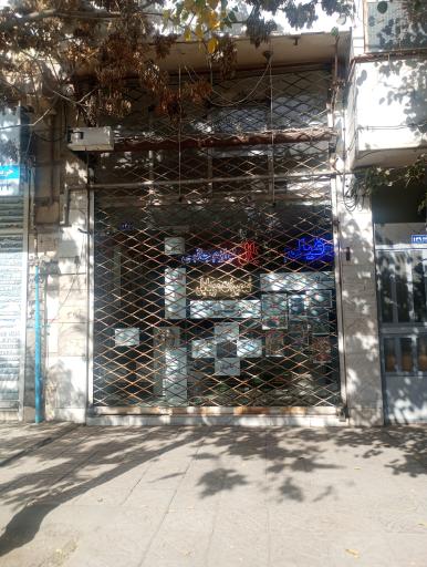 عکس محصولات فرهنگی و موبایل کسری