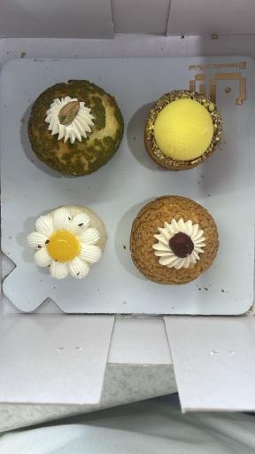 عکس کافه قنادی زان