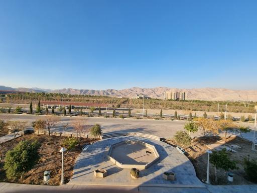 عکس دانشگاه آزاد اسلامی واحد نجف آباد