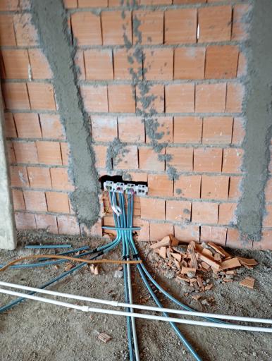 عکس خدمات فنی آریا