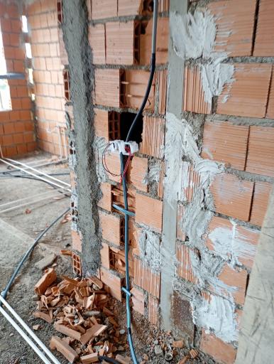 عکس خدمات فنی آریا