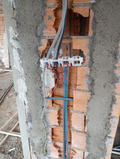 عکس خدمات فنی آریا