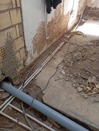 عکس خدمات فنی آریا