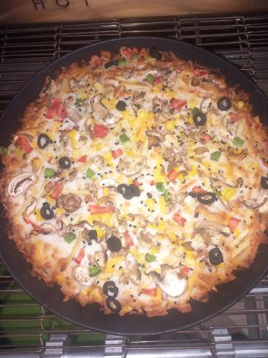 عکس پیتزا فست فود آدرین