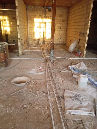 عکس خدمات فنی آریا