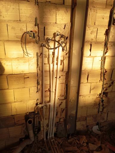 عکس خدمات فنی آریا