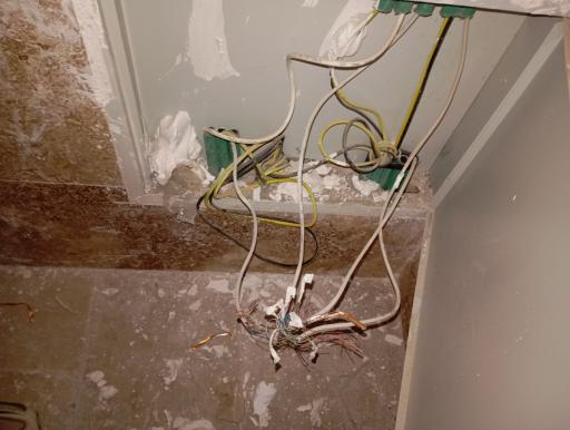 عکس خدمات فنی آریا