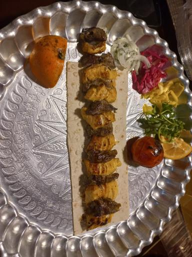 عکس رستوران سنتی مسی