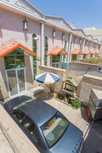 عکس هتل آپارتمان هخامنشیان پارتاک اصفهان