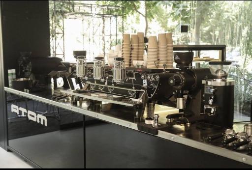 عکس کافه اتم