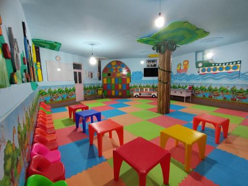 عکس مهد و پیش دبستانی باغ گلهای حضرت رقیه خاتون (س) 