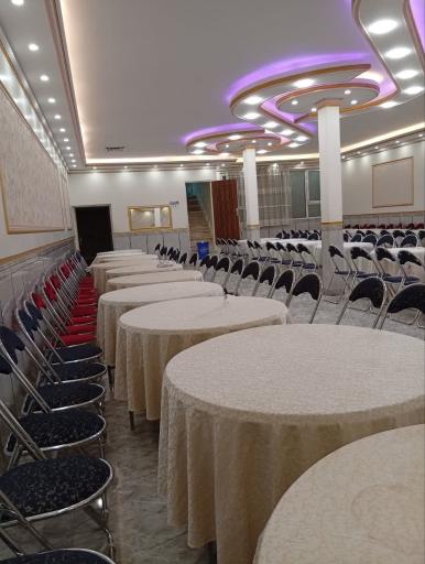 عکس باغچه تالار پانیسا