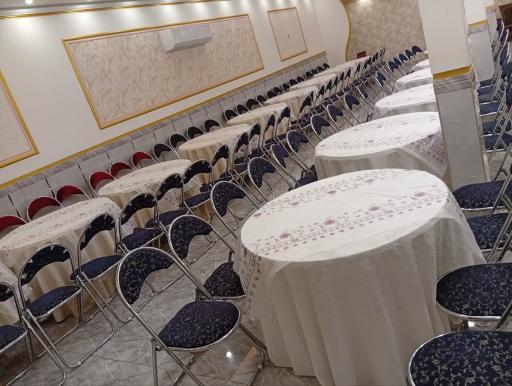 عکس باغچه تالار پانیسا