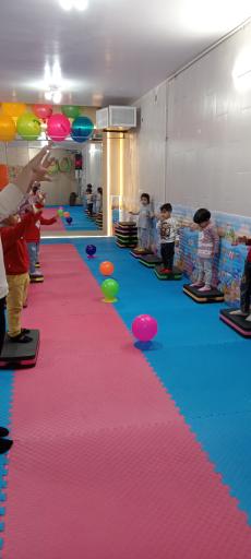 عکس باشگاه بانوی ایرانی‌