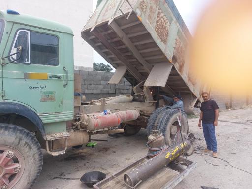 عکس گاراژ مشهد دیزل