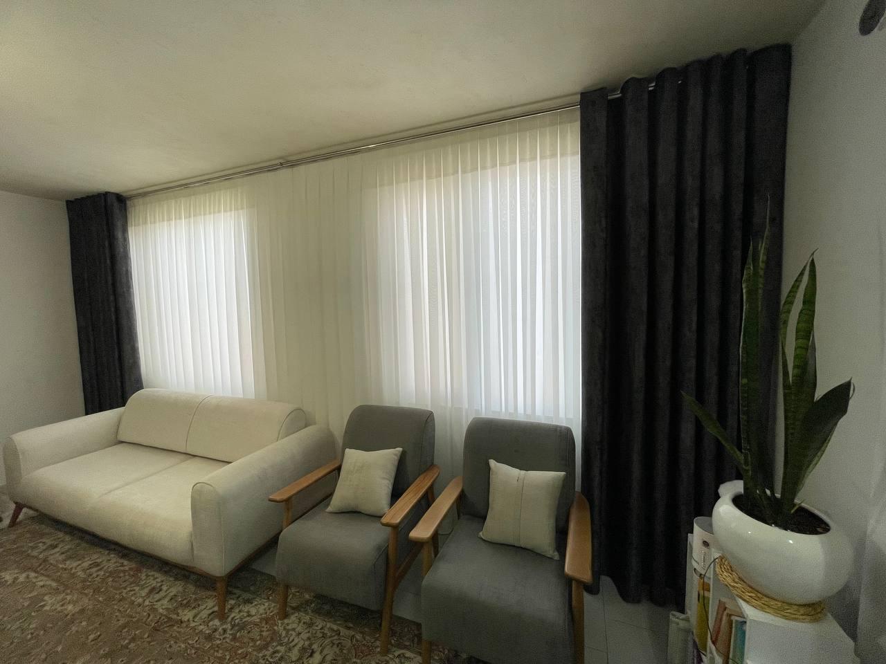 عکس گالری پرده منفرد