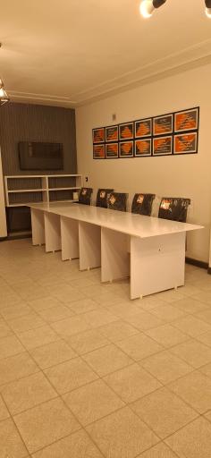 آموزشگاه فنی حرفه ای بازارهای مالی مانی