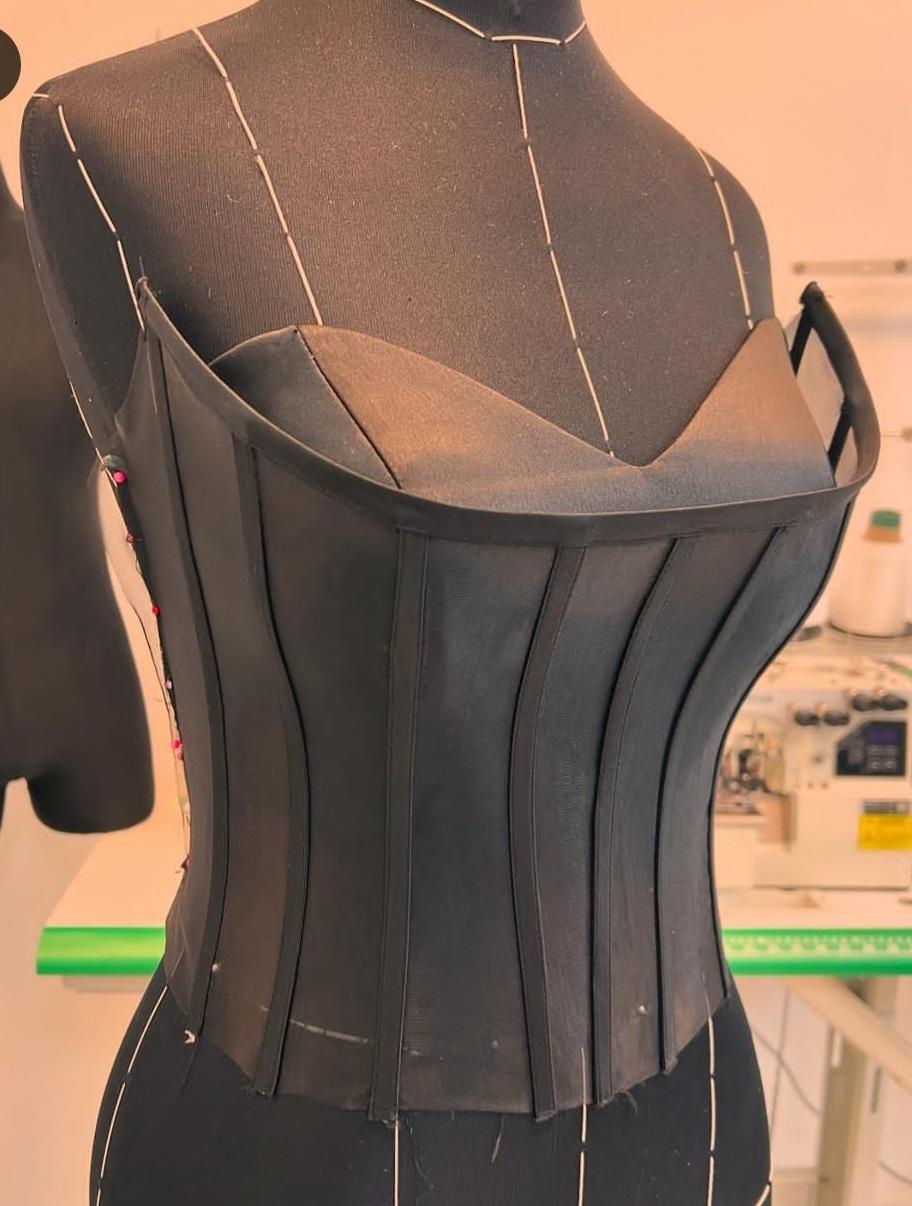 عکس اموزشگاه خیاطی سرای دوخت