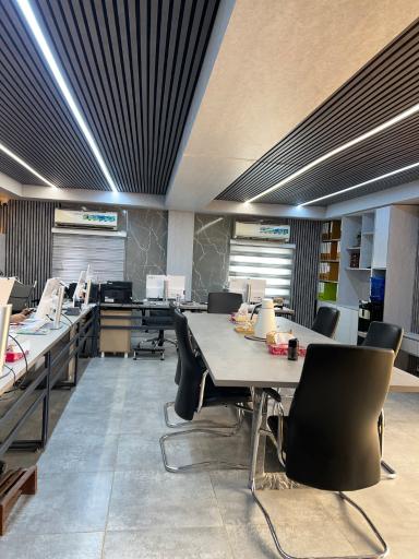 عکس هلدینگ ایران زمین