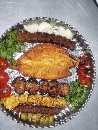 عکس سفره خانه تنور 