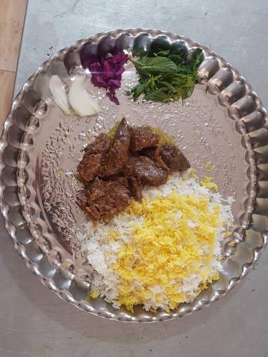 عکس سفره خانه تنور 