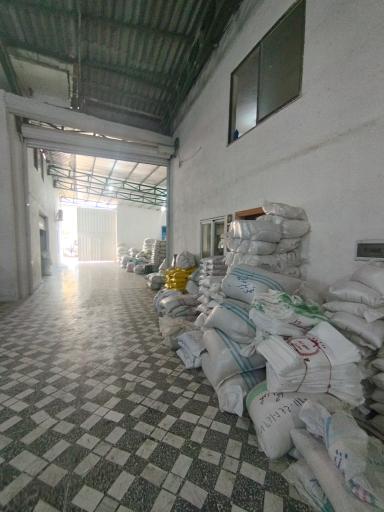 عکس کارخانه بسته بندی برنج آریاسورت