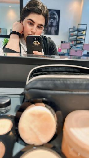 عکس سالن زیبایی بانو زارعی (هستی سابق)