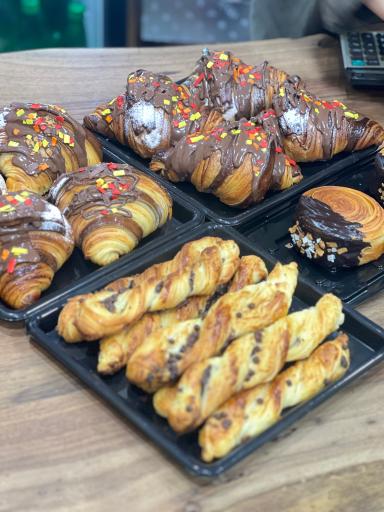 عکس کافه نازگل