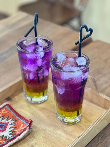 عکس کافه نازگل