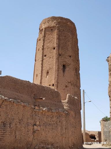 عکس برج دیدبانی و نگهبانی روستای کیچی 