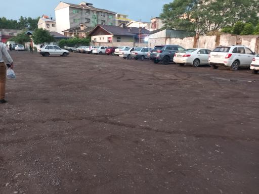 عکس پارکینگ حاجی آباد