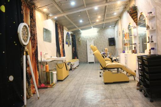 عکس سالن  تخصصی زیبایی الماس