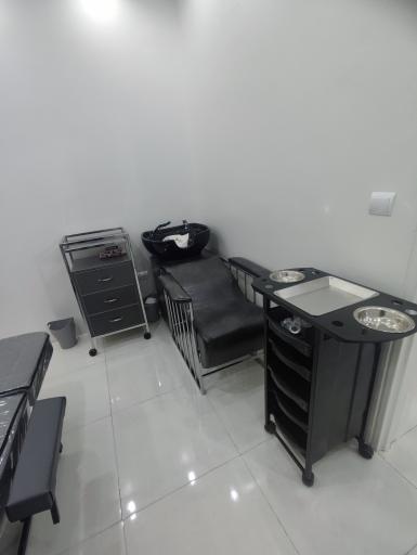 عکس سالن زیبایی منیژه محمدی