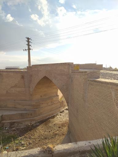 عکس پل تاریخی جیتو