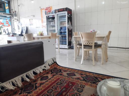 عکس غذاخوری عالیجناب