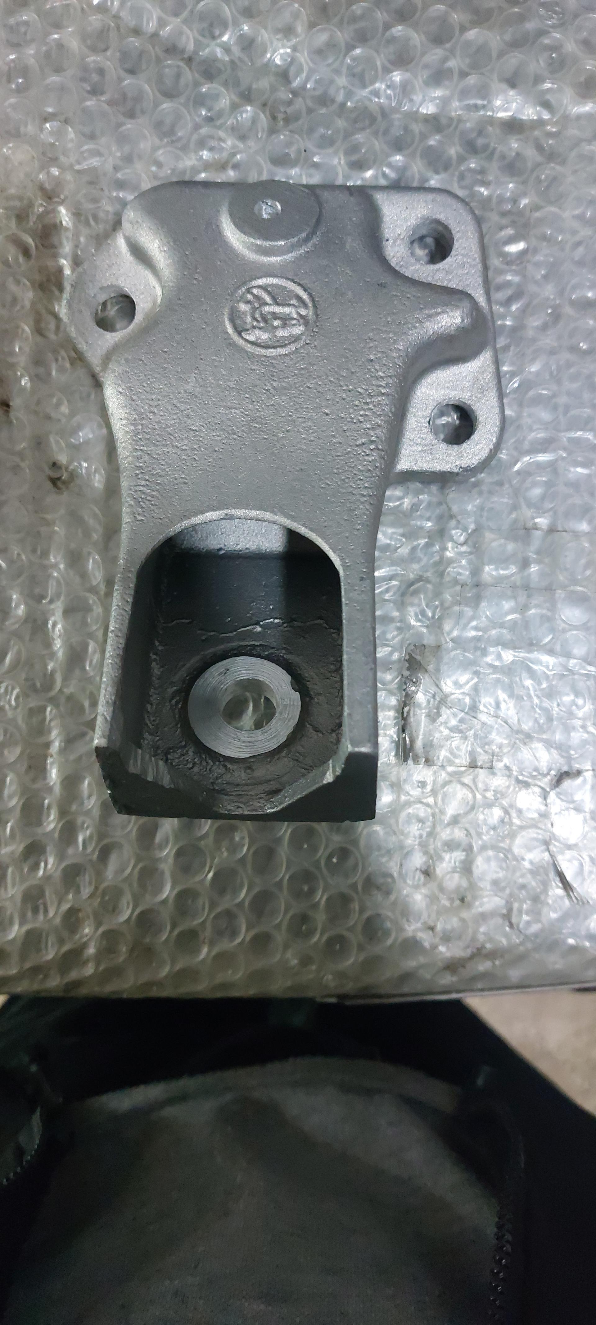 عکس مکانیکی یاسر یعقوبی