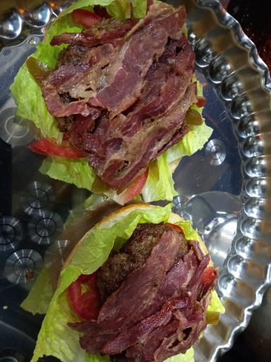 عکس فست فود کلاه قرمزی