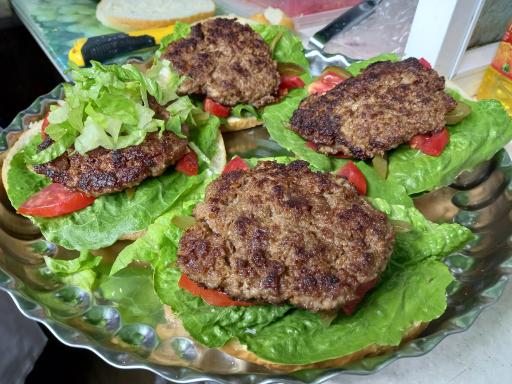 عکس فست فود کلاه قرمزی