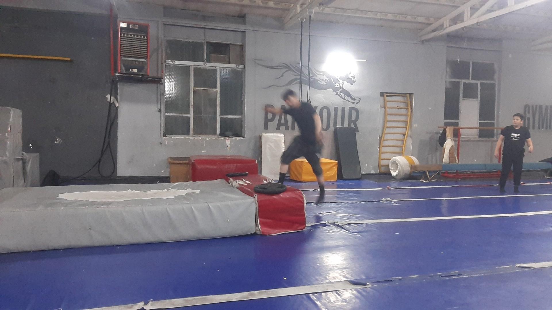 عکس باشگاه پارکور
