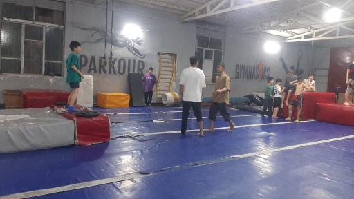 عکس باشگاه پارکور